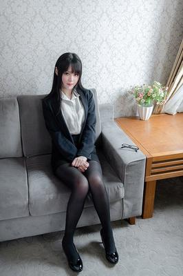 我们夜色诱惑未审查版本